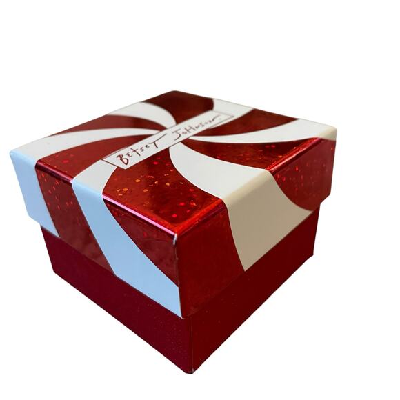 Betsey Johnson Red Rhinestone Bow Ring Size 7 Stretch Band Holiday Bling New - Picture 12 of 15